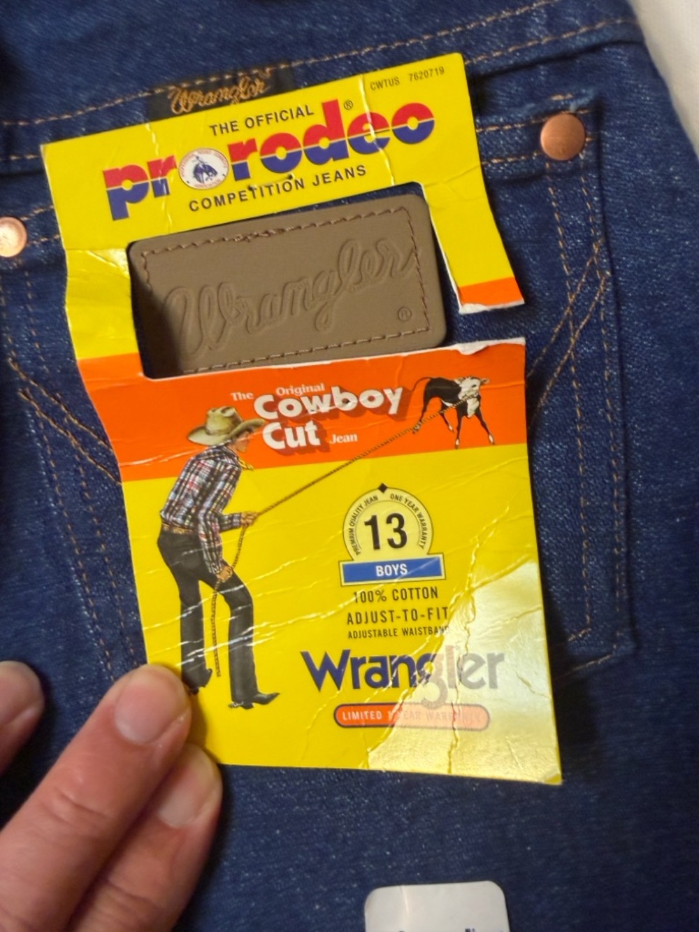 NWT Boy's Wrangler Cowboy Cut Competition Jeans Size 16R (KB5) - Picture 10 of 10